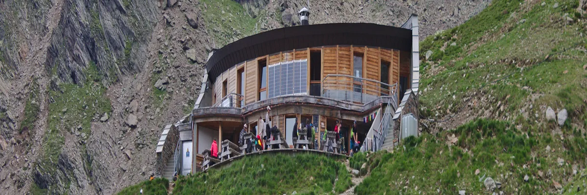 image-monte-escalier-saint-gervais-les-bains.webp Image Monte escalier Saint-Gervais-les-Bains